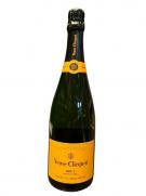 Veuve Clicquot gift box - Brut Champagne Yellow Label 0 (750)